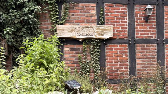 Weidenhof Giebel