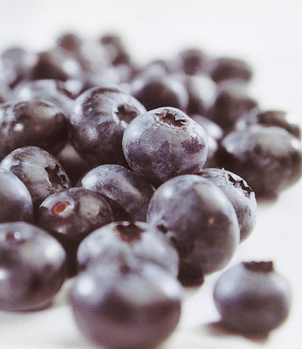 Produktfoto zu Heidelbeeren 1kg im Korb