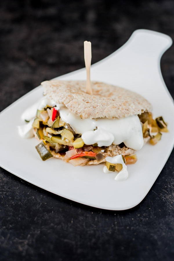 Produktfoto zu Kochbox Pitataschen mit Schmorgemüse